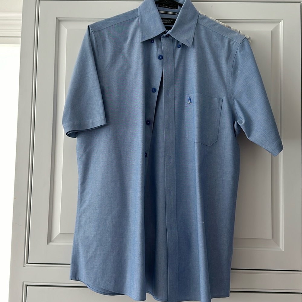 Nordstrom men’s shop small blue dress shirt like new